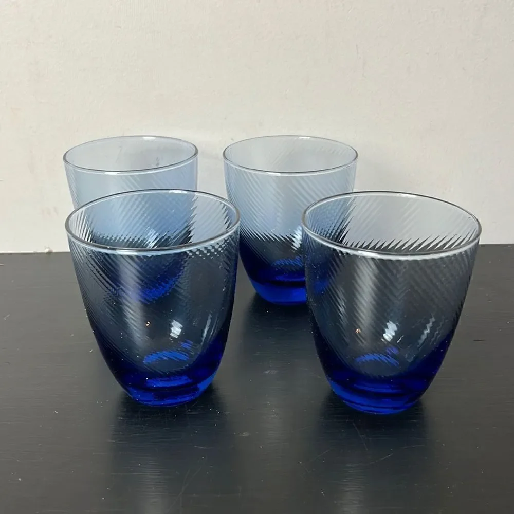 Williams Sonoma Aerin colored swirl tumbler